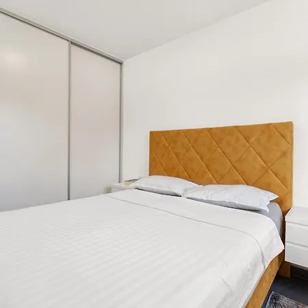 Luxury Velic Apartman Brodarica