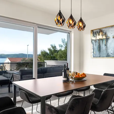 Apartman Luxury Velic Brodarica