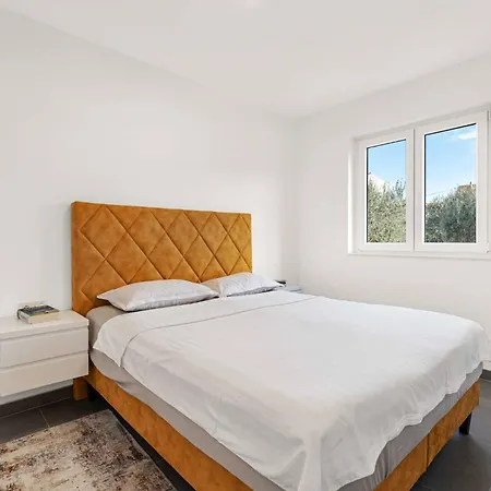 Luxury Velic Apartman