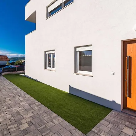 Luxury Velic Brodarica (Sibenik-Knin)