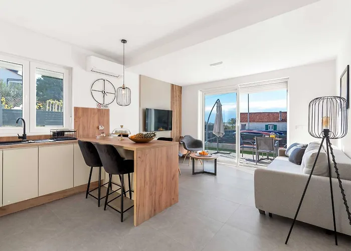 Luxury Velic Brodarica (Sibenik-Knin)