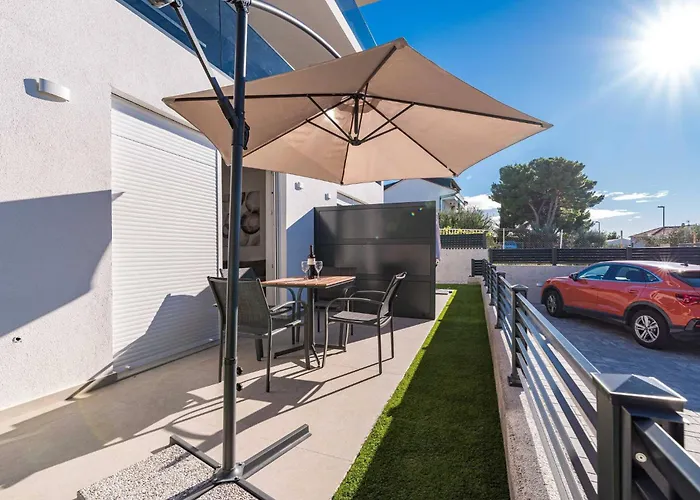 Luxury Velic Brodarica (Sibenik-Knin)