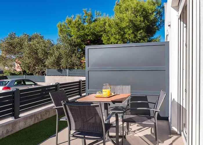 Luxury Velic Appartamento *