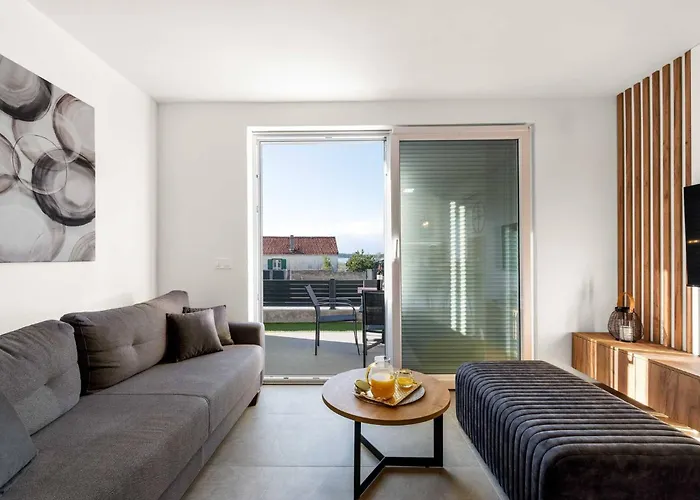 Luxury Velic * Brodarica (Sibenik-Knin)