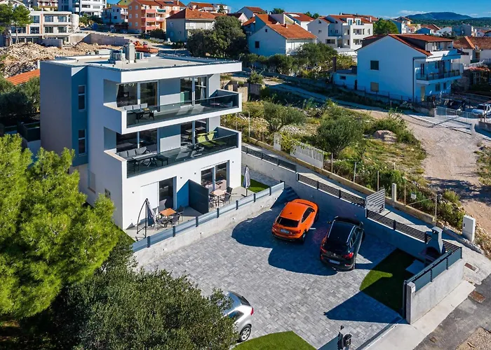 Luxury Velic Appartamento *